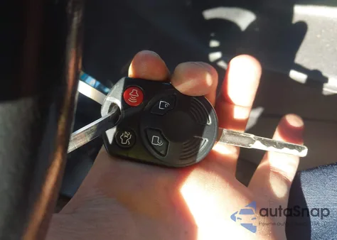 2012 Ford Focus Sel z USA, uszkodzony, nr VIN 1FAHP3H27CL205104